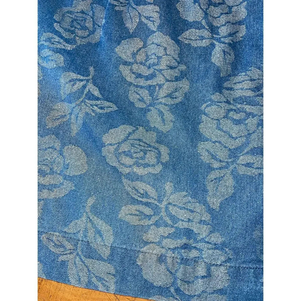 NWT‎ Womens Abercrombie & Fitch Denim Floral Shimmery Mini Skirt Size 6